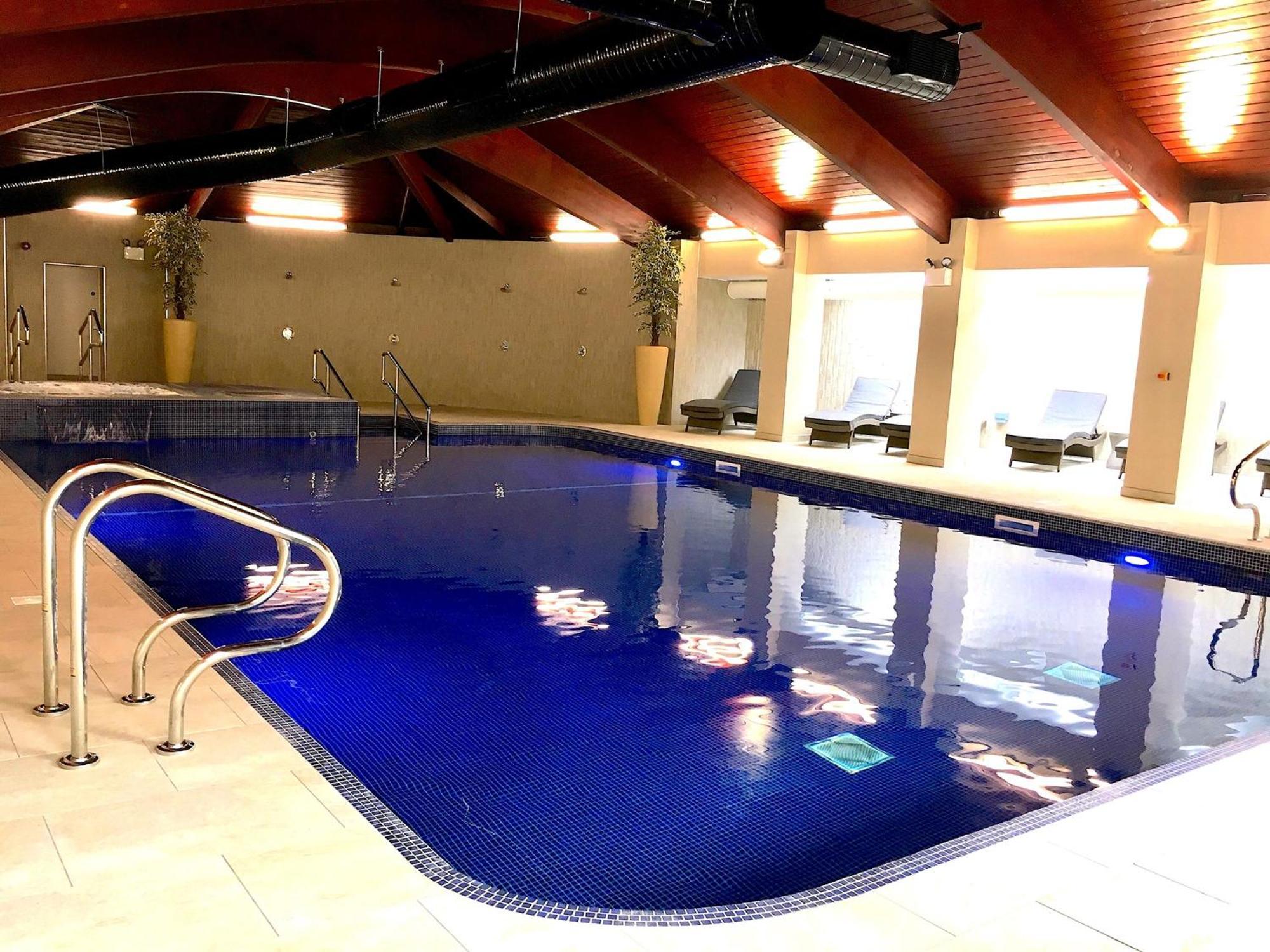 Conkers Lodge For 6 With Hot Tub & Secluded Decking - Spa Resort In Devon Chudleigh Exterior photo